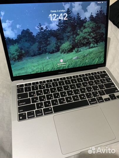 Apple macbook pro 13 Late 202013.3