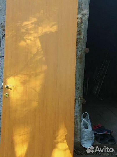 Дверь межкомнатная 800 х 2000 бу без коробки