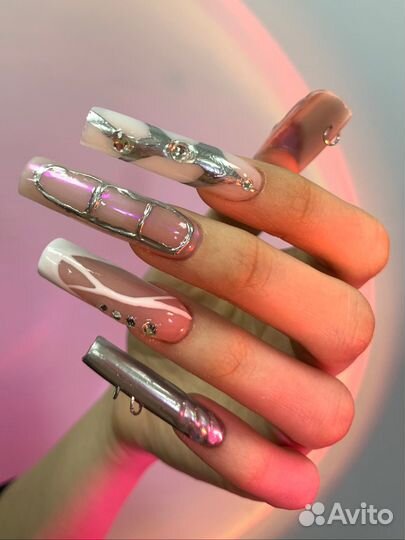 Маникюр наращивание ногтей