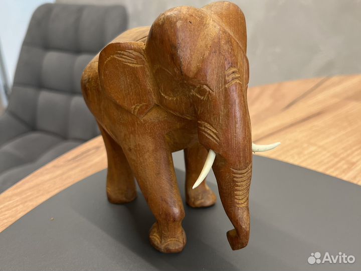 Статуэтка слон
