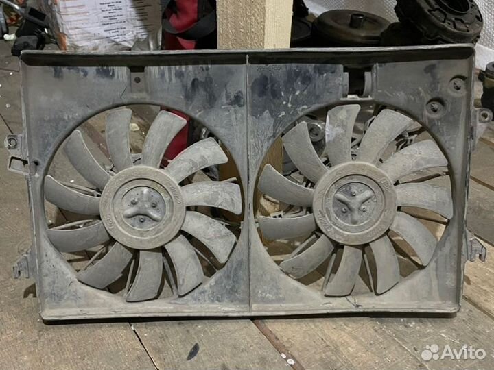 Диффузор радиатора Toyota Prius