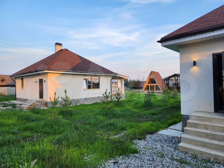 Коттедж 100 м² на участке 12 сот.