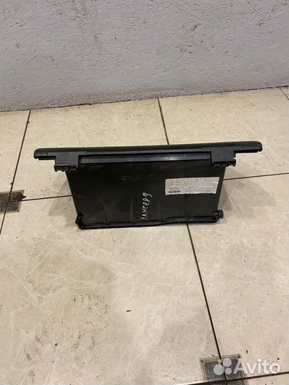 Бардачок Mitsubishi Lancer 9