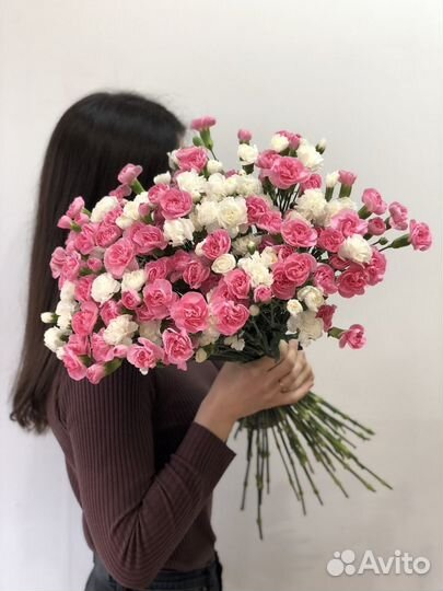 Гвоздика. Доставка цветов