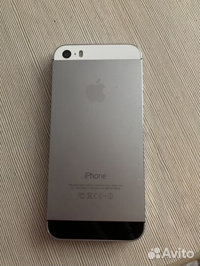 iPhone 5S, 64 ГБ