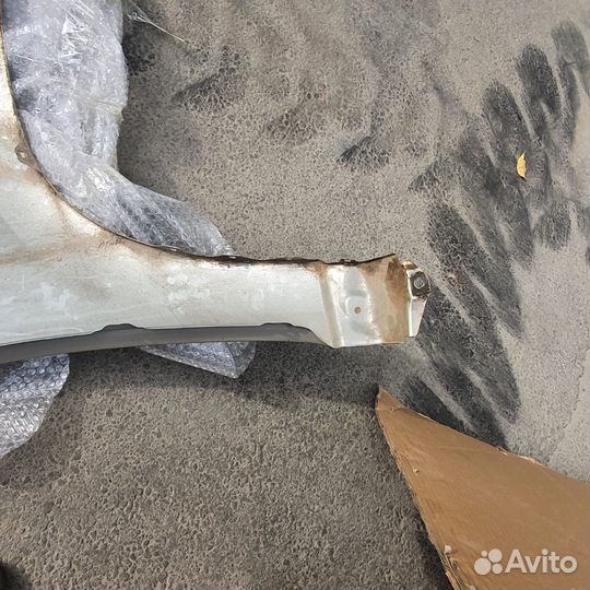 Крыло Toyota Land Cruiser Prado 150 л/п