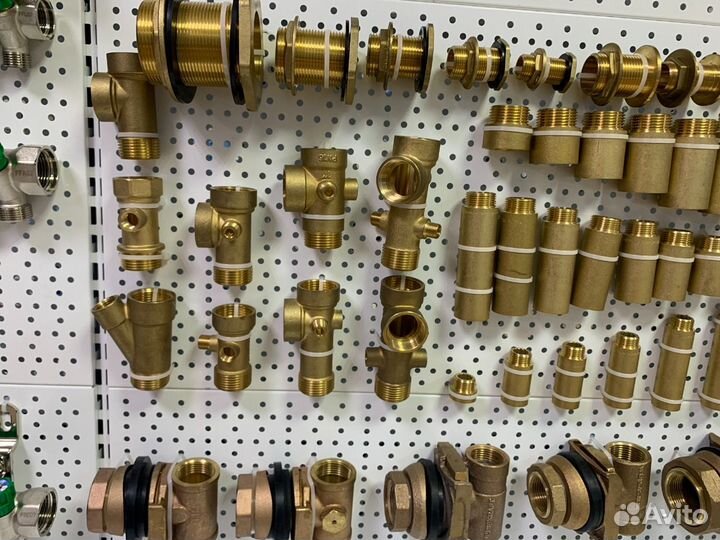 Фитинг 6WAY-OUT(6 ходовой 110мм) наружные резьбы 1