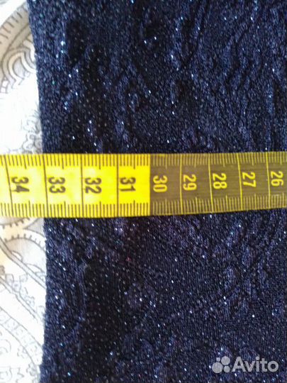 Платье нарядное 44