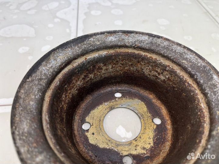 Шкив помпы Москвич 412 1 412Э 1980
