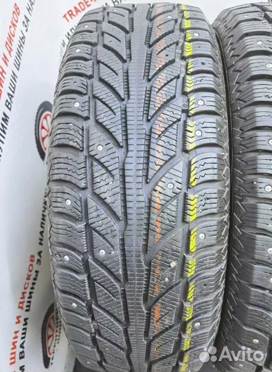 Cooper Weather-Master WSC 215/65 R17 98T