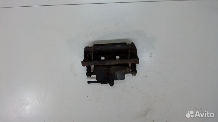 Суппорт Subaru Legacy Outback (B15), 2016