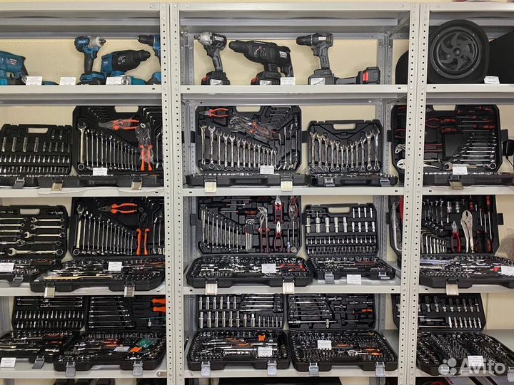 Набор инструментов.Новый с гарантией.Доставка