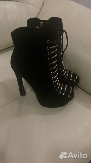 Ботильоны Yves Saint Laurent 38