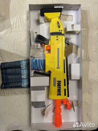 Игрушечный автомат Nerf Fortnite AR-L