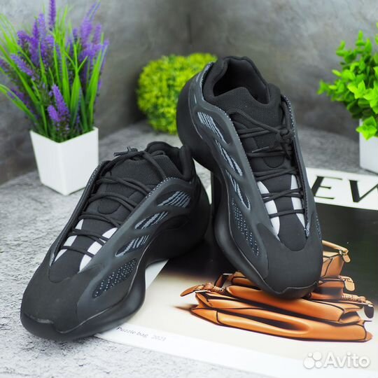 Кроссовки мужские Yeezy Boost 500 Lux