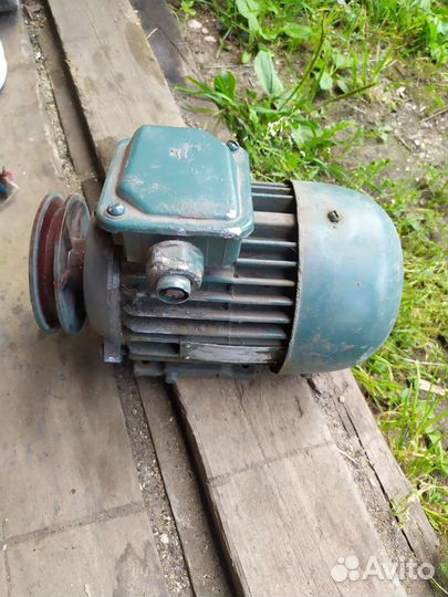 Электродвигатель