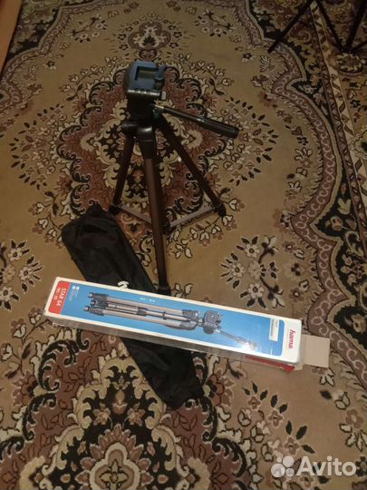 Штатив hama star 64