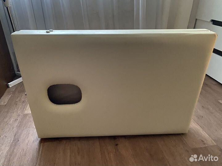 Массажный стол складной с вырезом