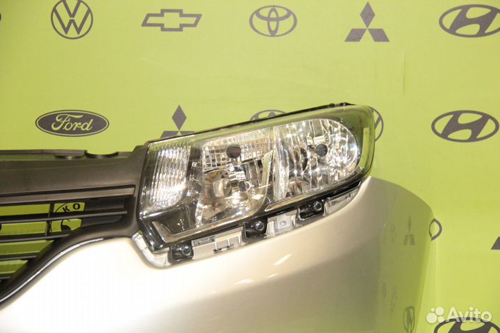 Бампер передний серебристый Renault Logan 2 2014