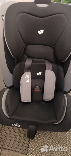 Детское автомобильное кресло