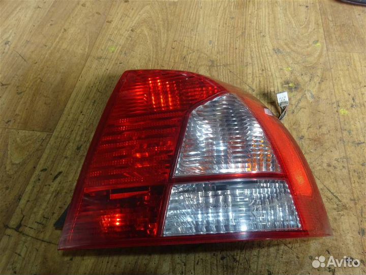 Фонарь задний правый Kia Shuma 2001-2004