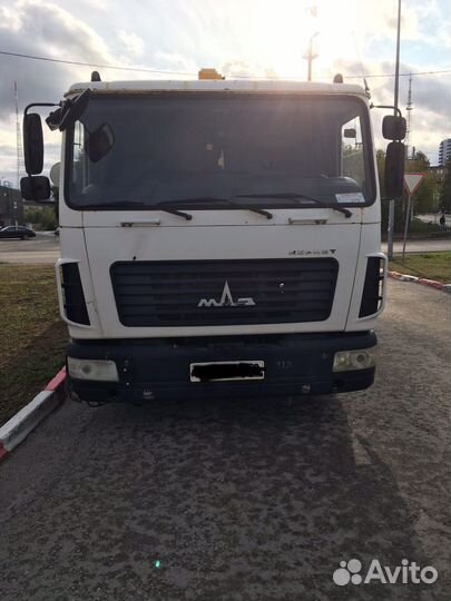 МАЗ 4371 с КМУ, 2013