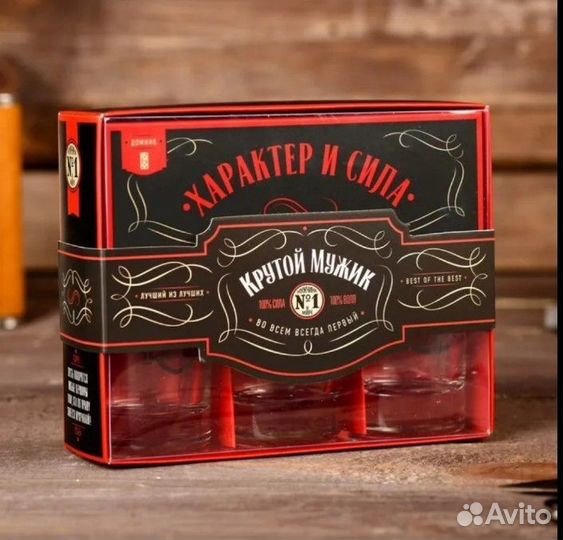 Подарочный набор (домино и 3 рюмки)