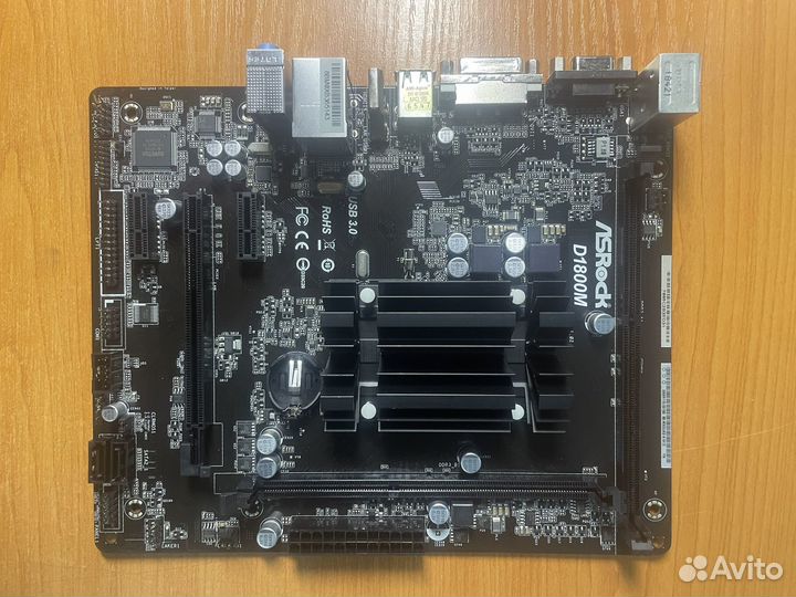 ASRock D1800M