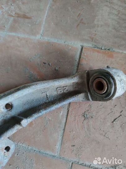 Кулак поворотный задний левый Toyota Camry XV50/XV