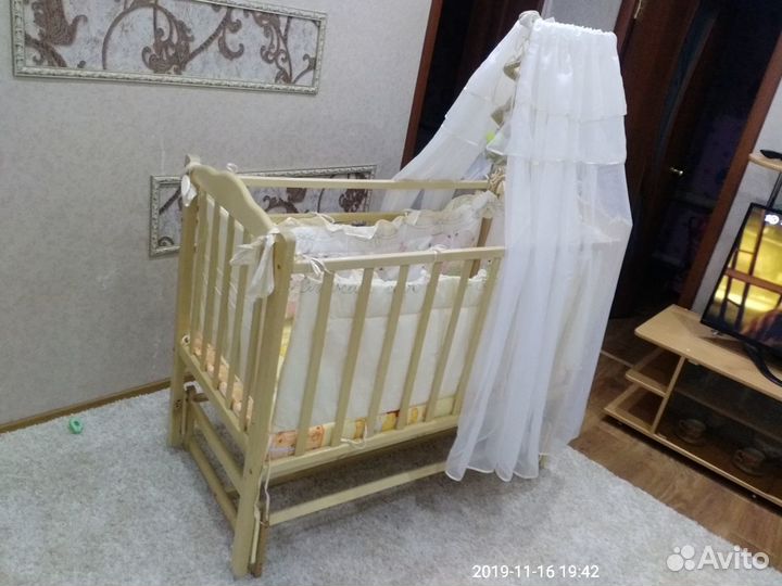 Продам детскую Кровать