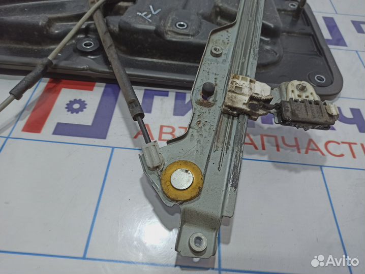 Стеклоподъемник электрический передний левый Nissa