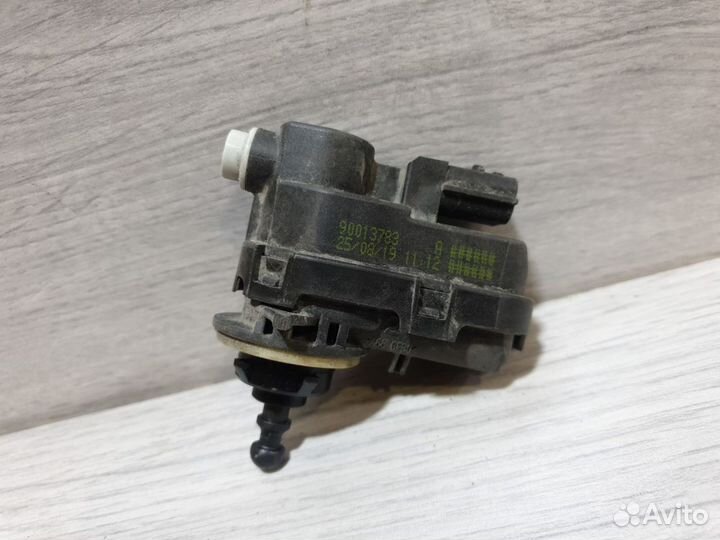 Моторчик корректора фары Nissan Qashqai J11E 2014