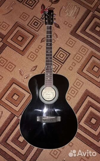 Акустическая гитара