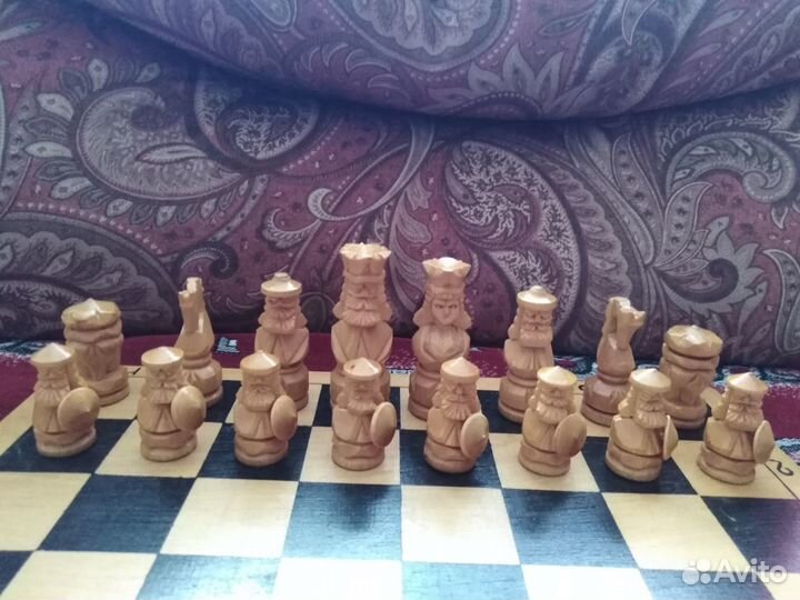 Шахматы деревянные