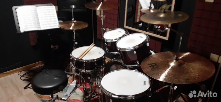 Уроки игры на барабанах, реальная ударная установк