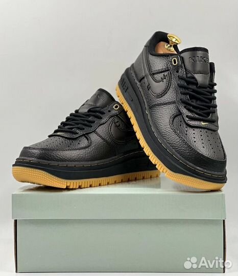 Кроссовки Nike Air Force 1 luxe