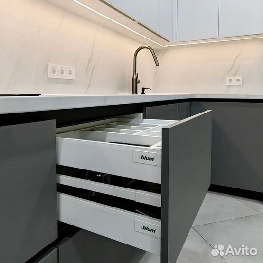 Кухонный гарнитур 