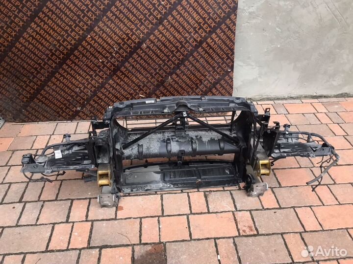 Передняя панель телевизор BMW 5 F10 2012г 3.0