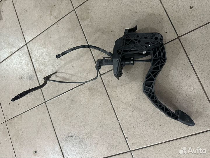 Педаль сцепления Volkswagen Polo 5 2q1721059 7962