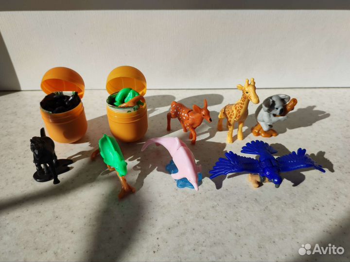 Киндер сюрприз natoons