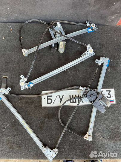 Стеклоподъемник передний Renault Espace 4