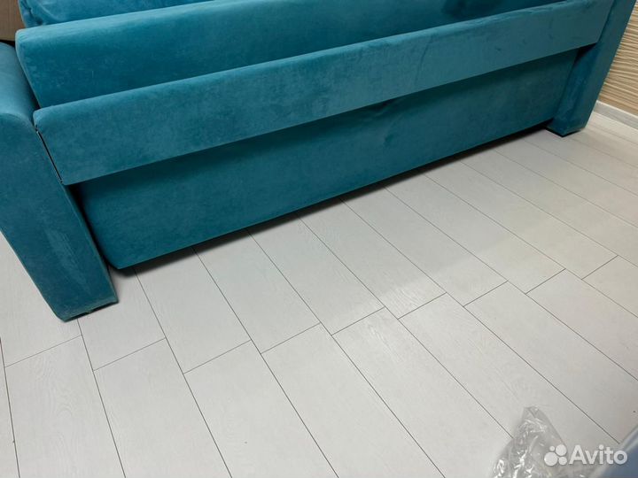 Диван прямой раскладной бу