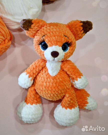 Вязаная лисичка