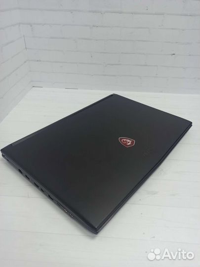 Игровой i7 7700hq/16gb/gtx1050