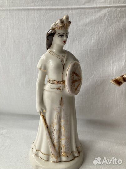 Статуэтка всадник и царица