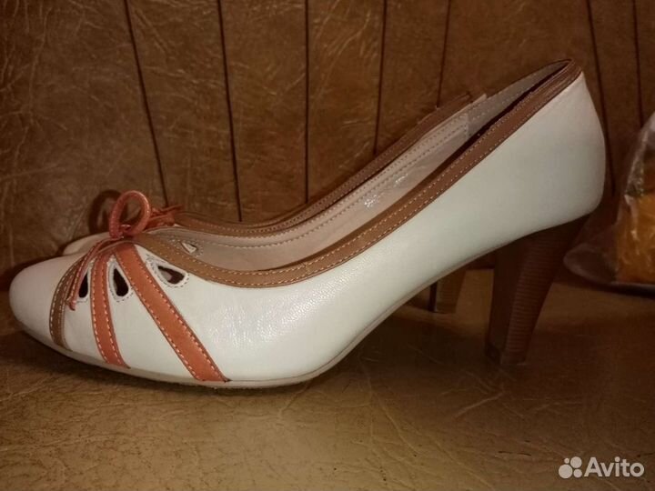 Туфли жён р. 40