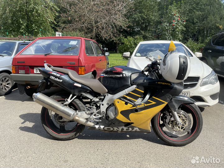 Honda cbr 600 f4
