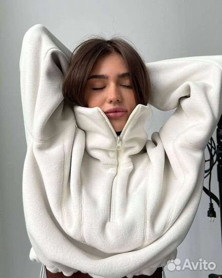 Спортивный костюм женский