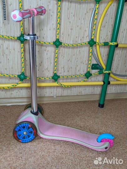 Самокат трехколесный Globber 2-6 лет