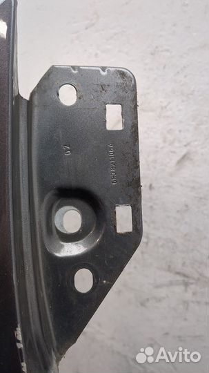 Крыло правое переднее Volkswagen Polo